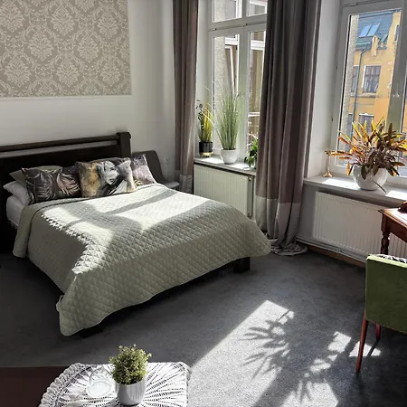 Apartamenty Stare Miasto Jagiellonski Parking Nowy Sącz Exterior photo