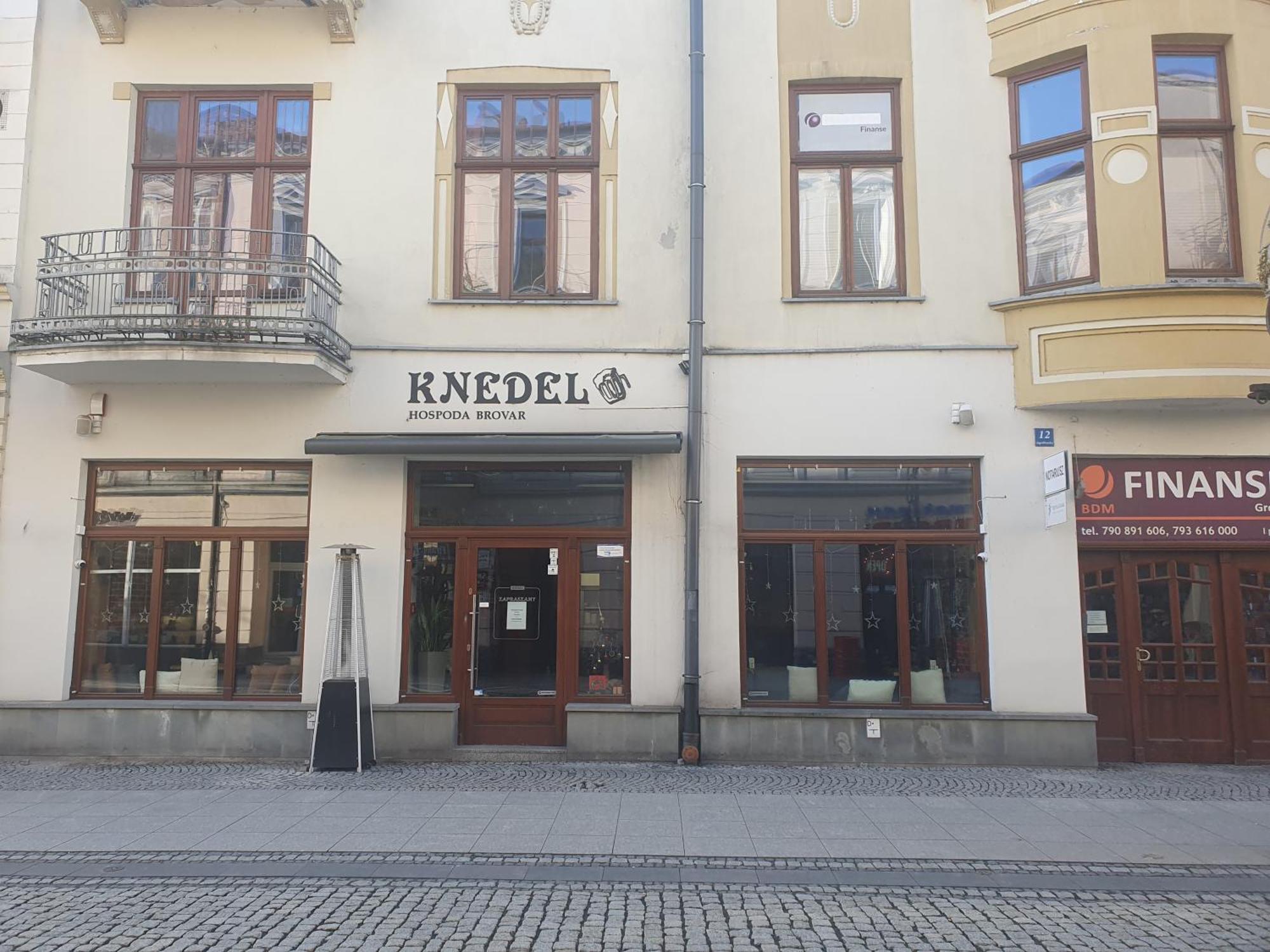 Stare Jagiellonski Parking Apartment Nowy Sacz